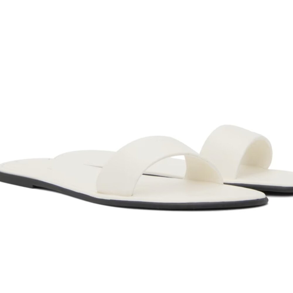The Row Beach Slides in size 37 Ivory